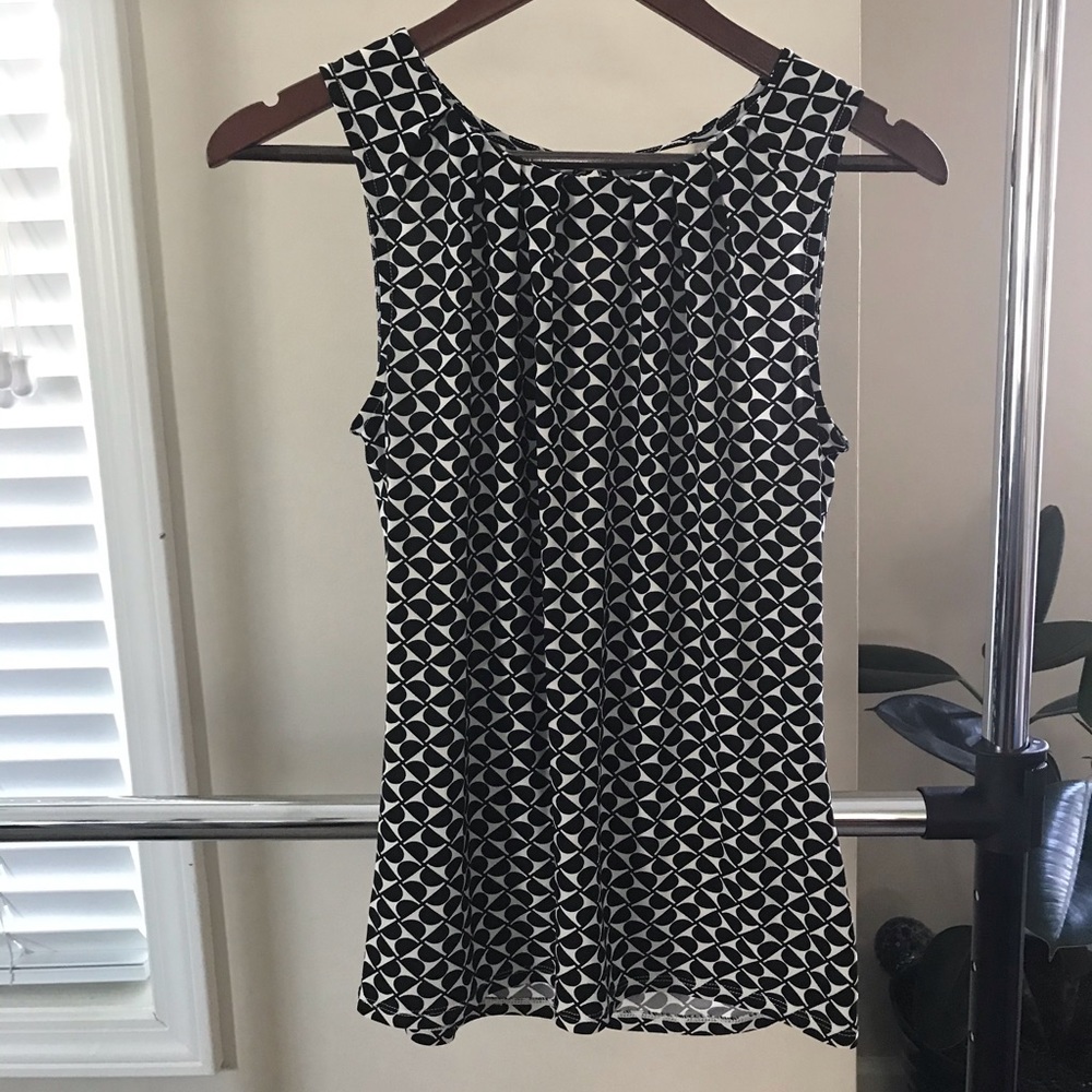 Banana Republic Sleeveless Blouse XS